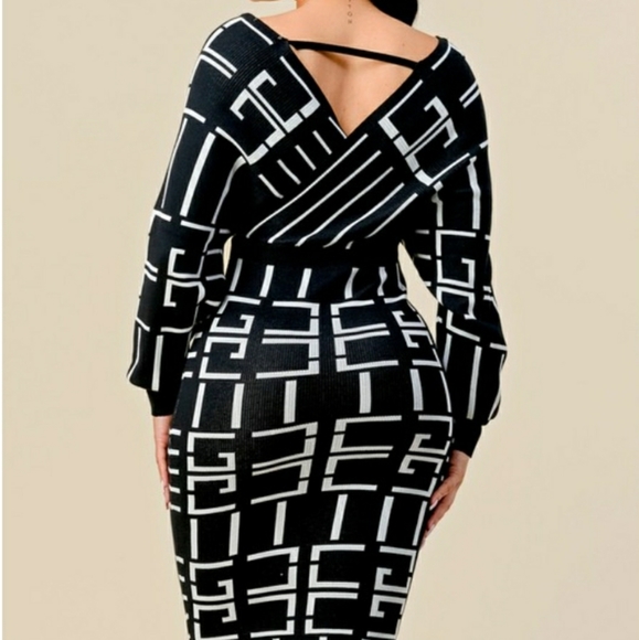 I'm The Prize Dress - Picture 3 of 4